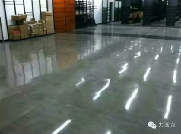 金刚砂渗透固化地坪7